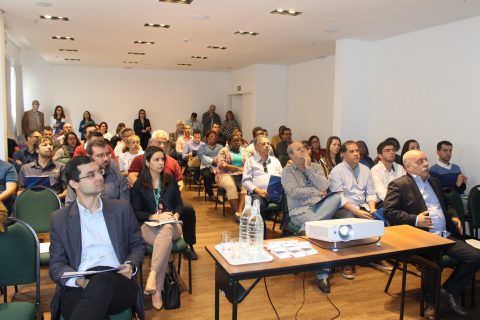 Sebrae e Sicoob, com o apoio do Sicomércio Três Rios, promovem o evento Avança Rio Pequenos Negócios