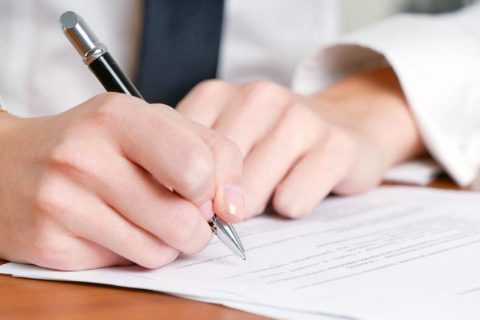 Contadores e advogados estão aptos a autenticar os próprios atos de registro