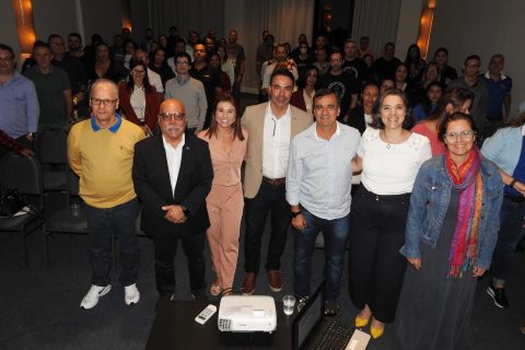 Varejo em Foco reúne empresários e profissionais do varejo  para discutir as tendências e oportunidades do setor