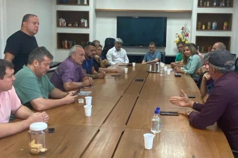 Criação de novo feriado em Três Rios é tema de reunião entre poderes públicos e entidades de classe